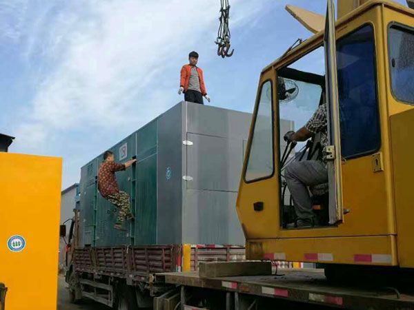 类乌齐更换水冷式机油散热器密封件的操作流程是怎样的？